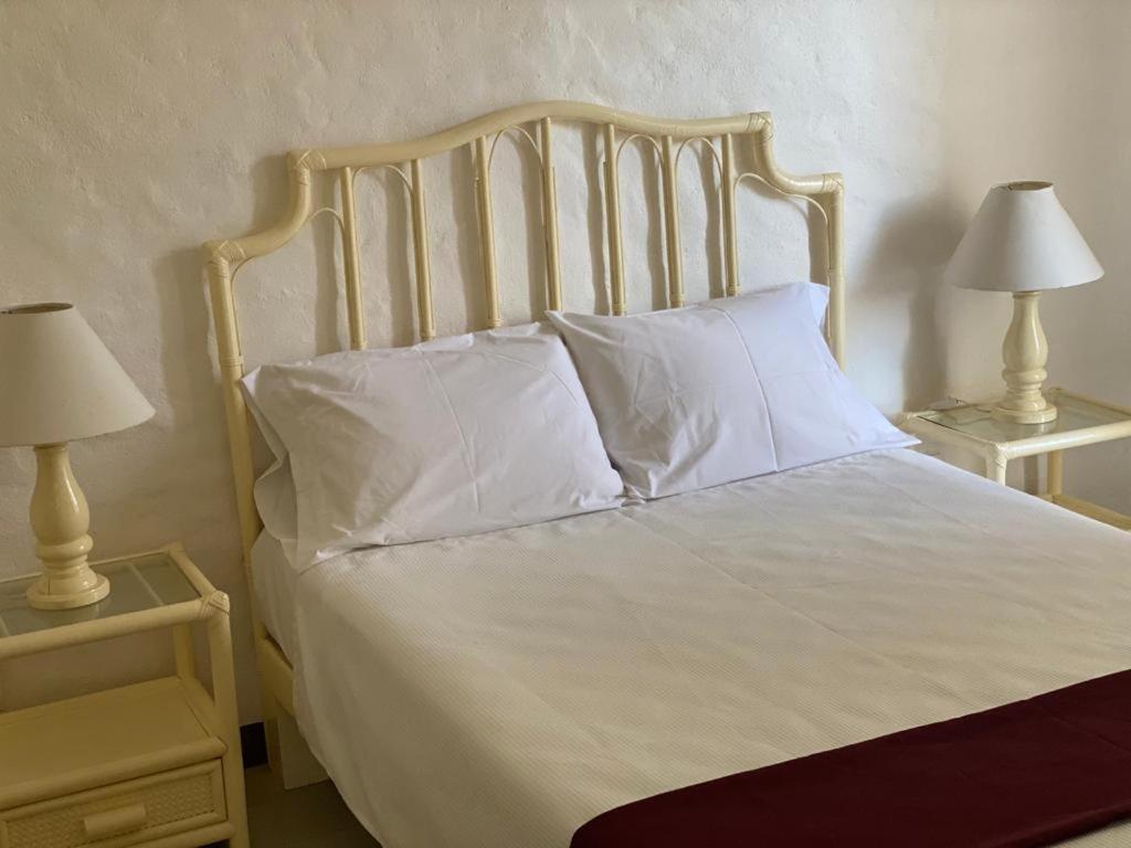 Manzanillo Pied A Terre Hotel Kültér fotó
